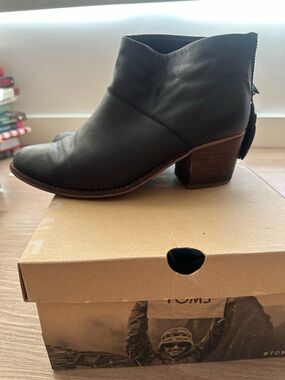 TOMS Black Leather Ankle Booties with Stacked Heel